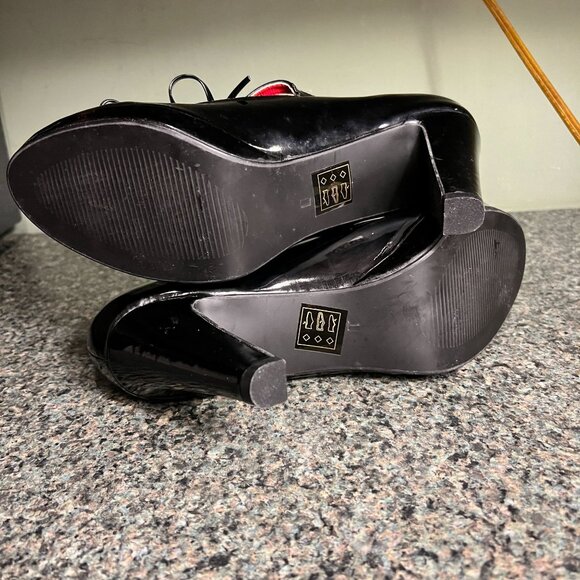 RUBIES Black Patent Leather Mary Jane Platforms - Picture 13 of 16